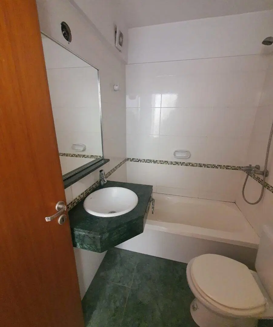 ALQUILER DEPTO 1 DORMITORIO CON BALCÓN 5