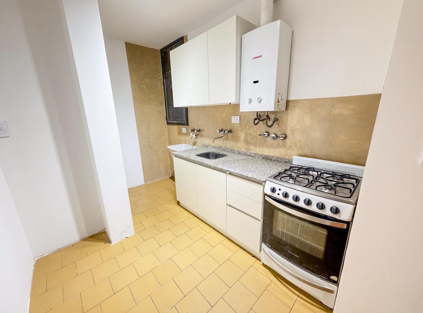 Foto de venta departamento 3 dormitorios RECICLADO, imagen 1