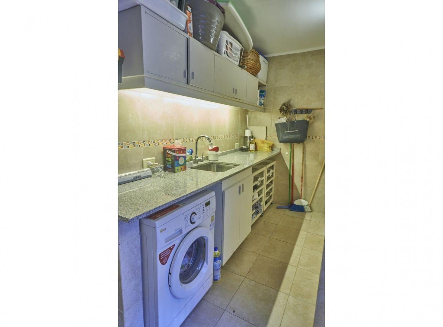 Foto de Alquiler Departamento Duplex 3 dormitorios con amenities., imagen 1