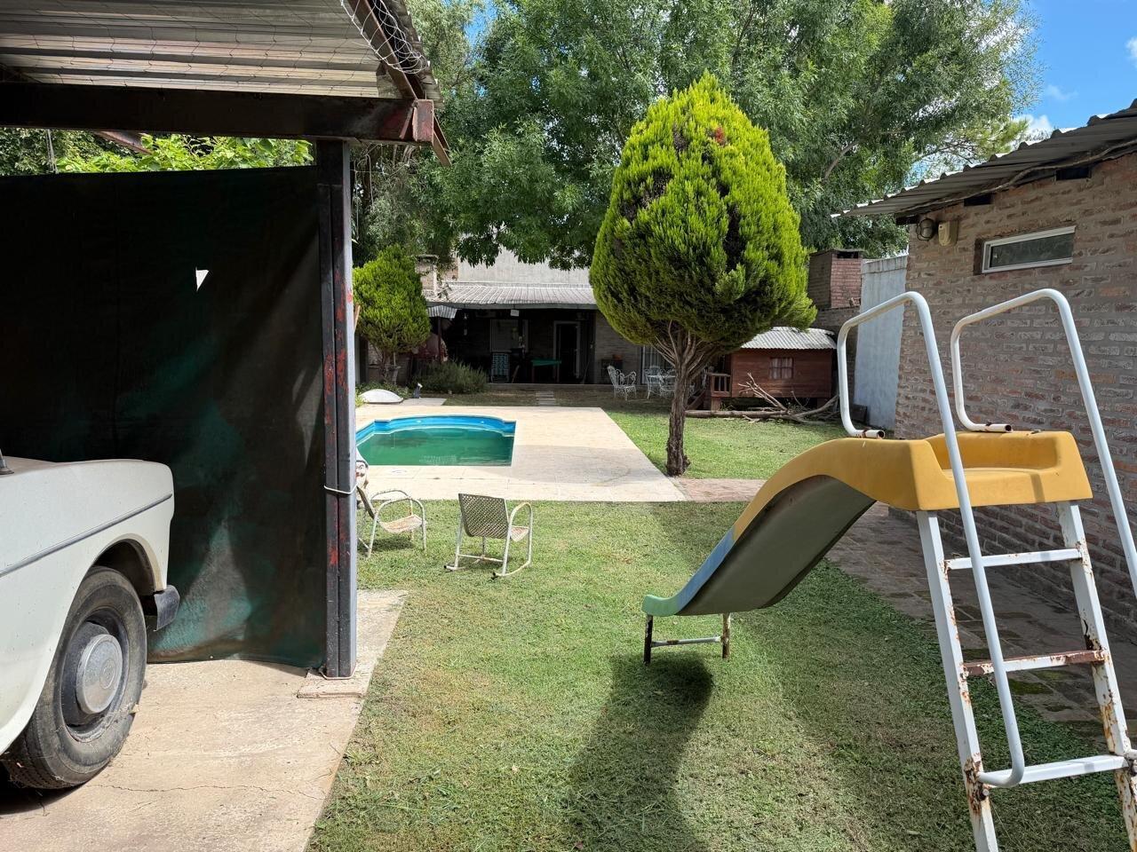 Foto de Casa en venta. 2 dormitorios con Pileta., imagen 1