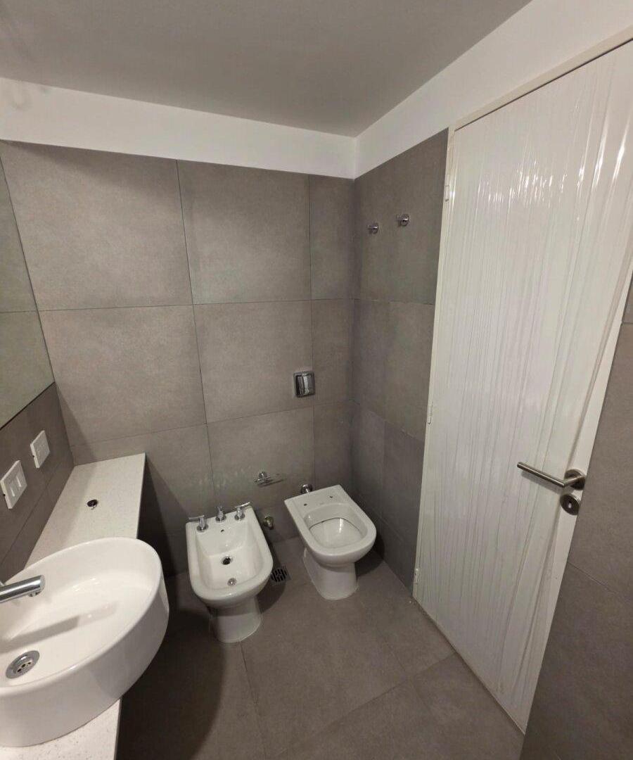 Foto de ALQUILER DEPTO 1 DORMITORIO CON BALCÓN- BARRIO MARTIN, imagen 5