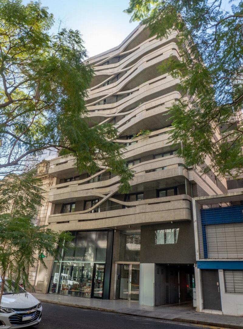 Foto de VENTA DEPARTAMENTO 3 DORMITORIOS CON AMENITIES- ZONA RÍO, imagen 2