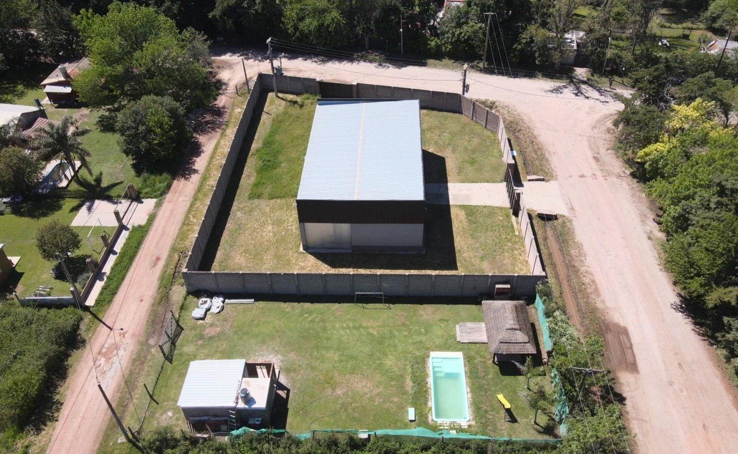 Foto de Venta galpón comercial usos múltiples en Ibarlucea - Cruce ruta 34 S y, imagen 1