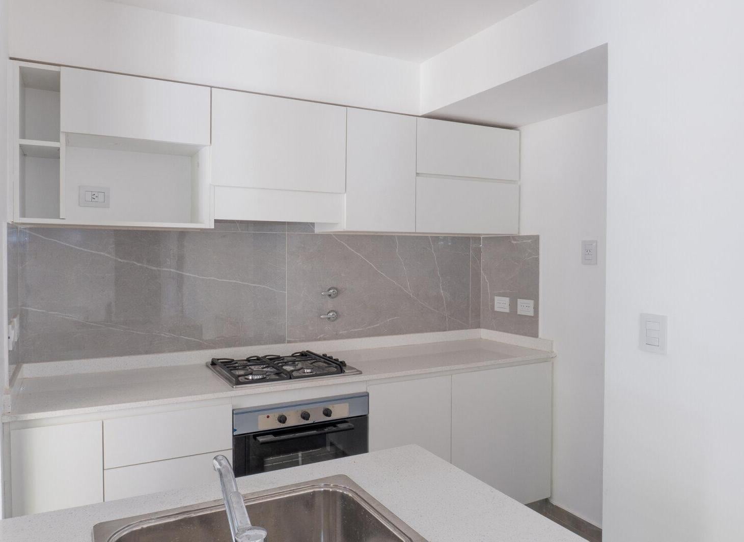 Foto de DEPARTAMENTO A LA VENTA 2 DORMITORIOS BARRIO MARTIN CON PATIO, imagen 1