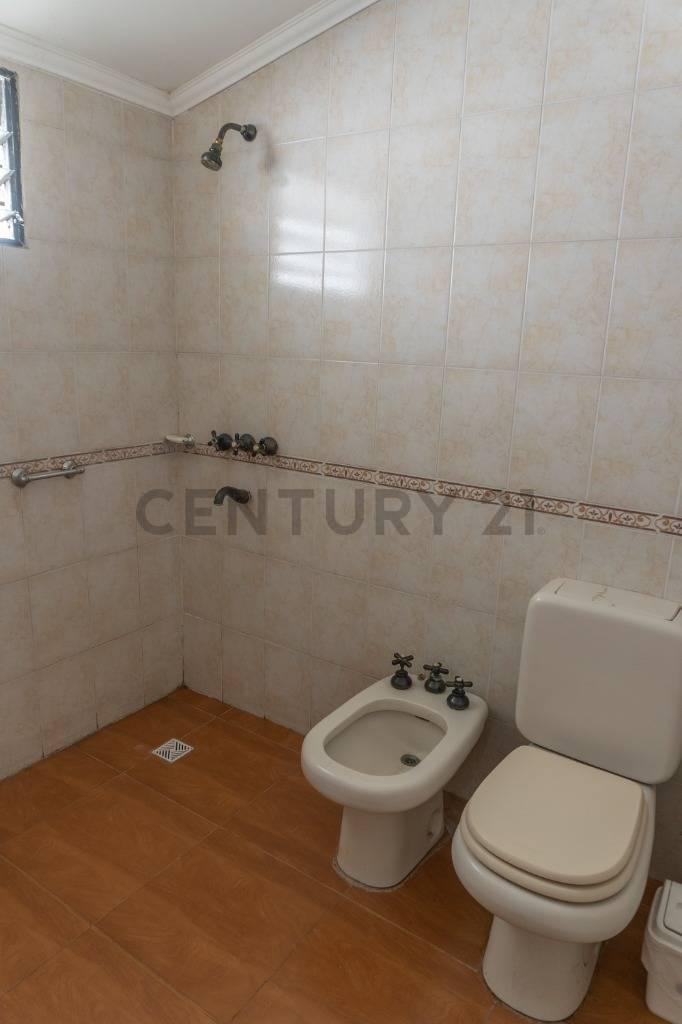 Venta - Casa 4 Dorm. - La Florida 5