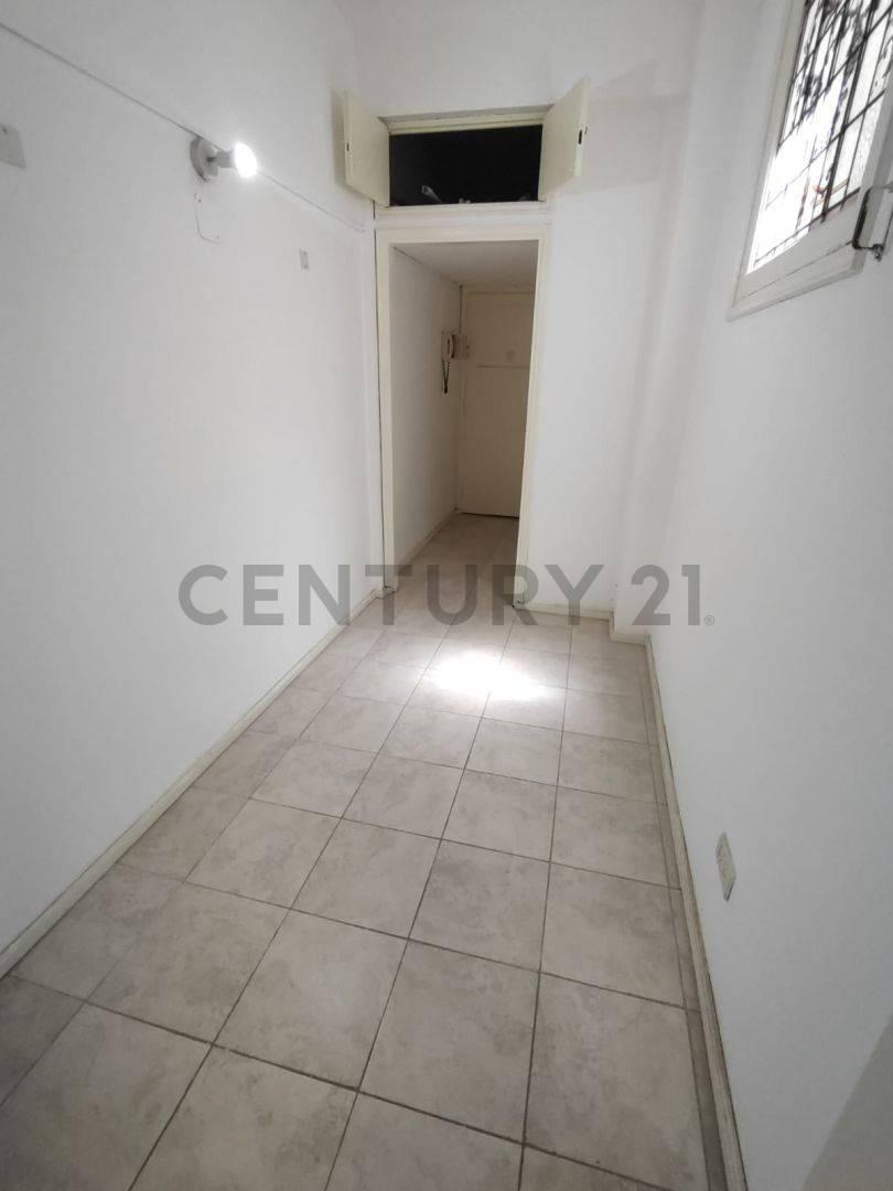 VENTA - 1 DORMITORIO- MICROCENTRO