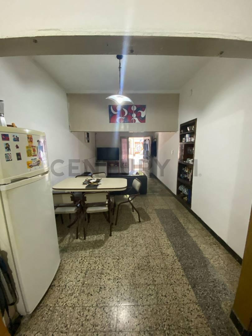 Venta de Casa en Barrio Azcuénaga 1