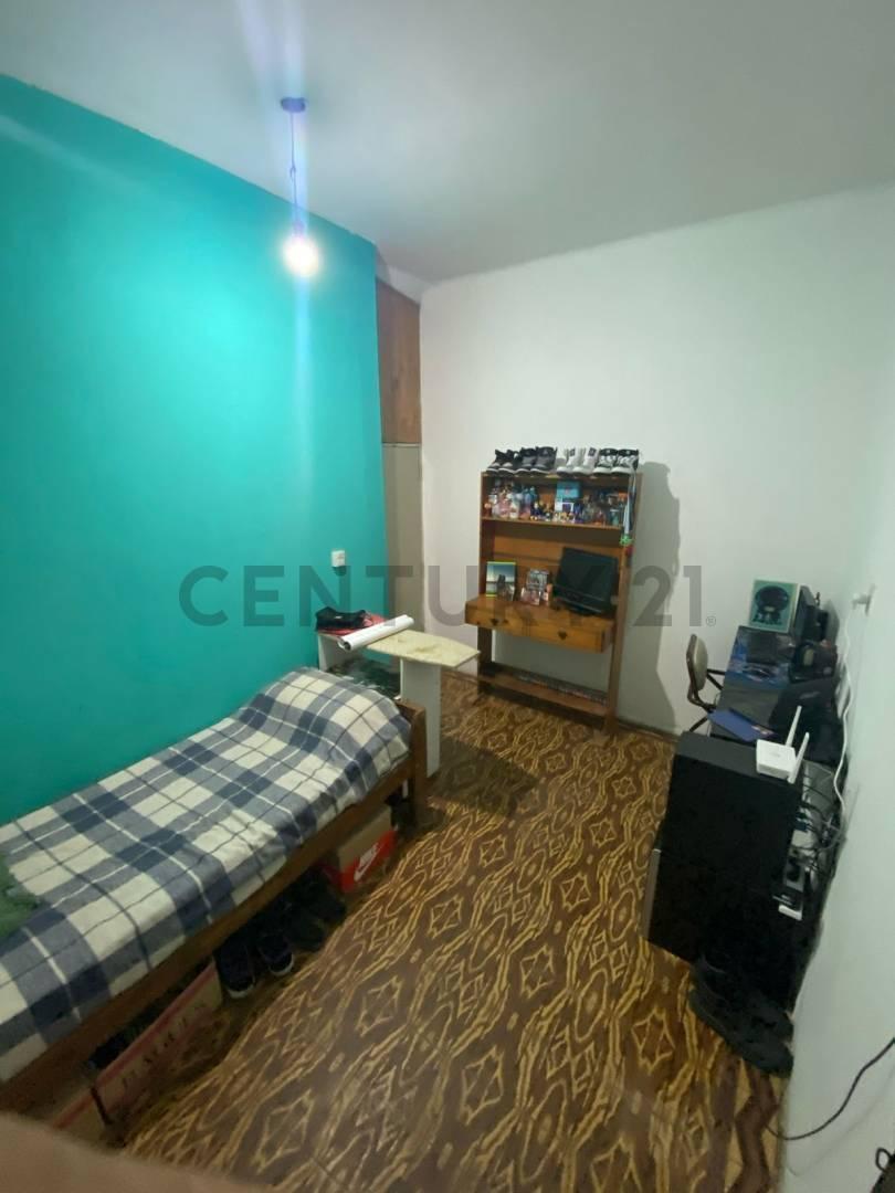 Venta de Casa en Barrio Azcuénaga 4