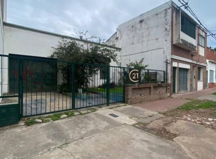 Venta - Casa a en Barrio Alberdi - Rosario
