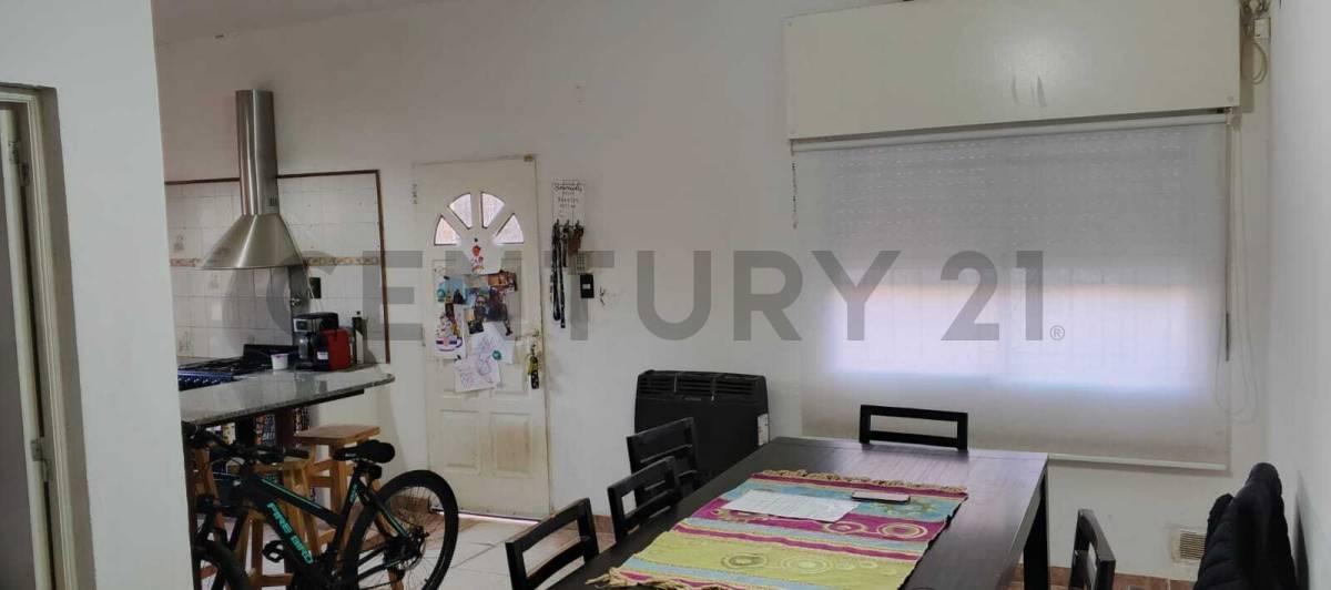Foto de Retasada !!! EN VENTA - CASA 2 DOMITORIOS - CARCARAÑA - 390 M2, imagen 4