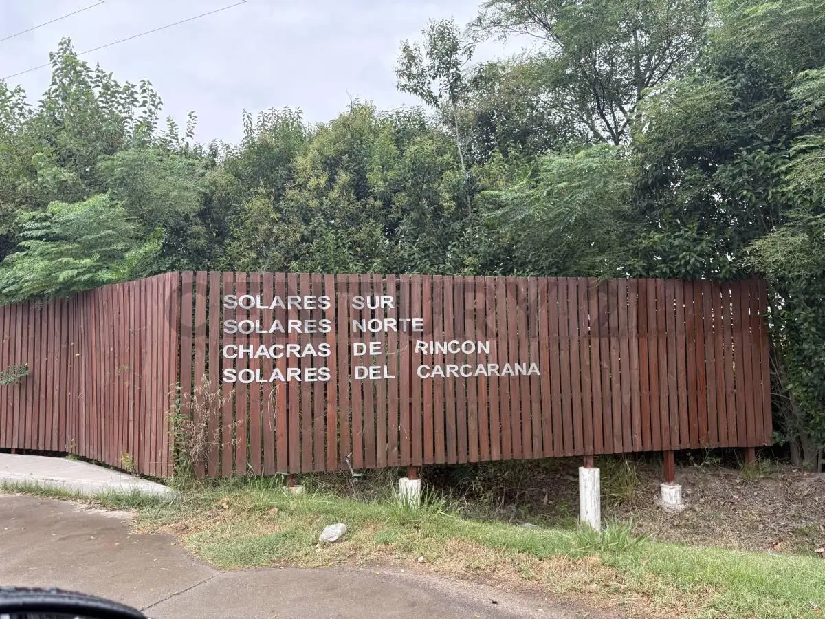 TERRENO EN VENTA EN CASAS DE CAMPO - OLIVEROS 2