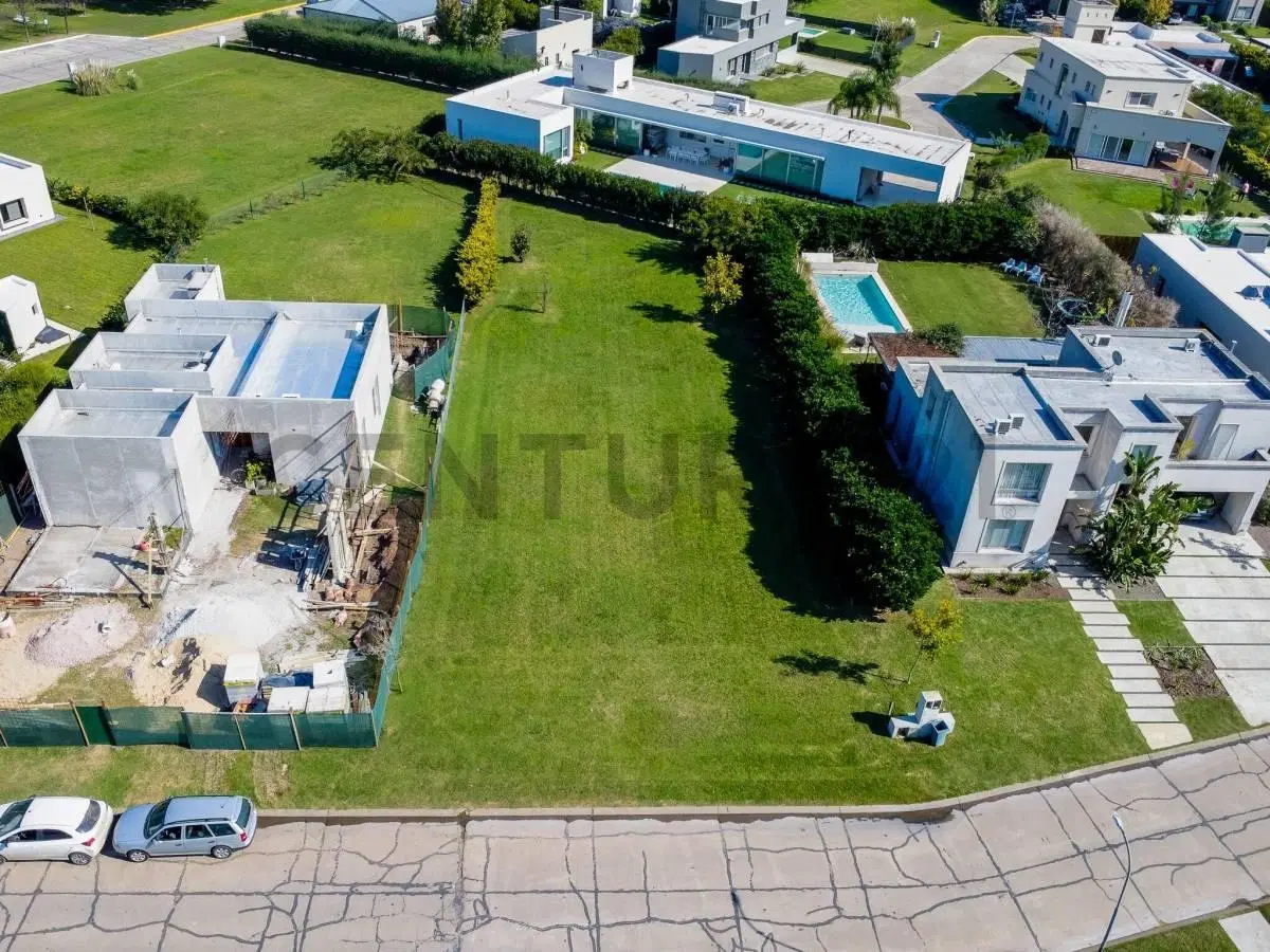LOTE - 910M2 - BARRIO CERRADO - COUNTRY SAN SEBASTIAN, FUNES 5