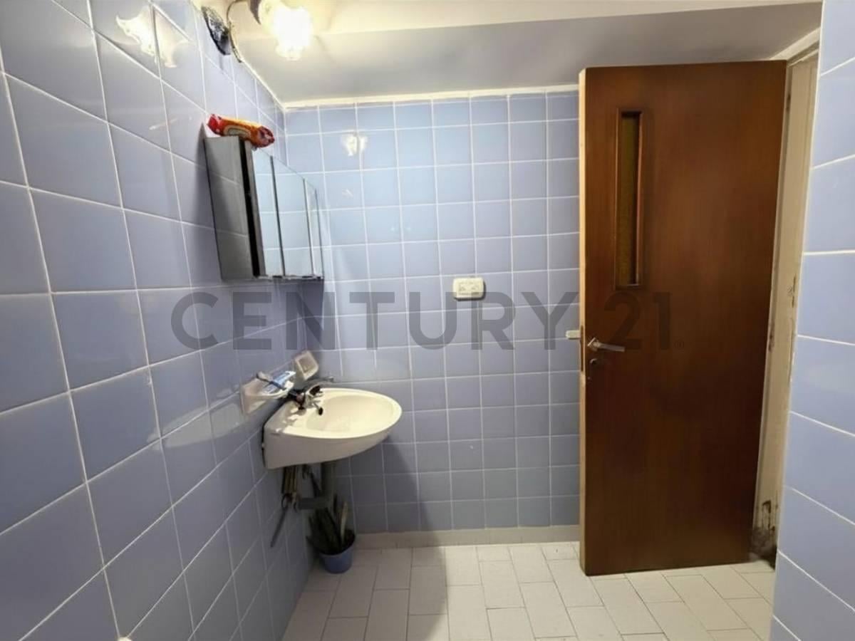 VENTA MONOAMBIENTE CON PATIO CENTRO ROSARIO