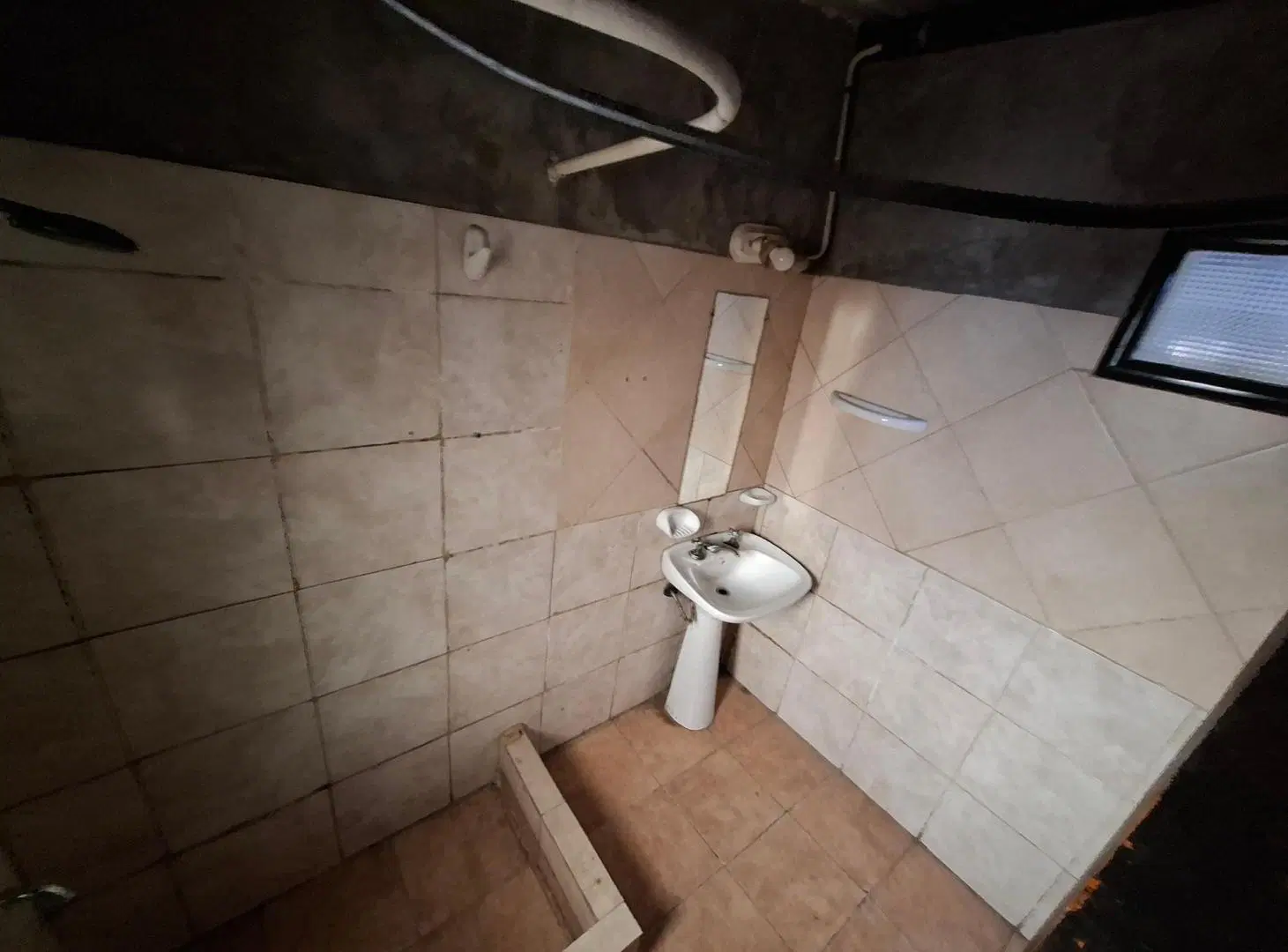 Casa en venta - 3 dormitorio - Granadero Baigorria. 4