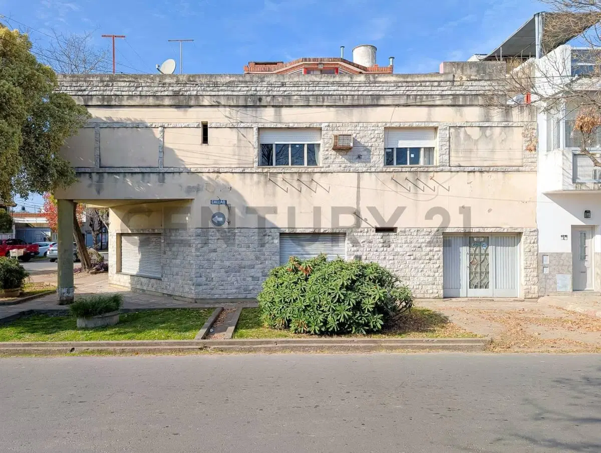 CASA - 3 DORMITORIOS - LOCAL COMERCIAL - COCHERA - PATIO - QUINCHO - DISTRITO SUR, ROSARIO 4
