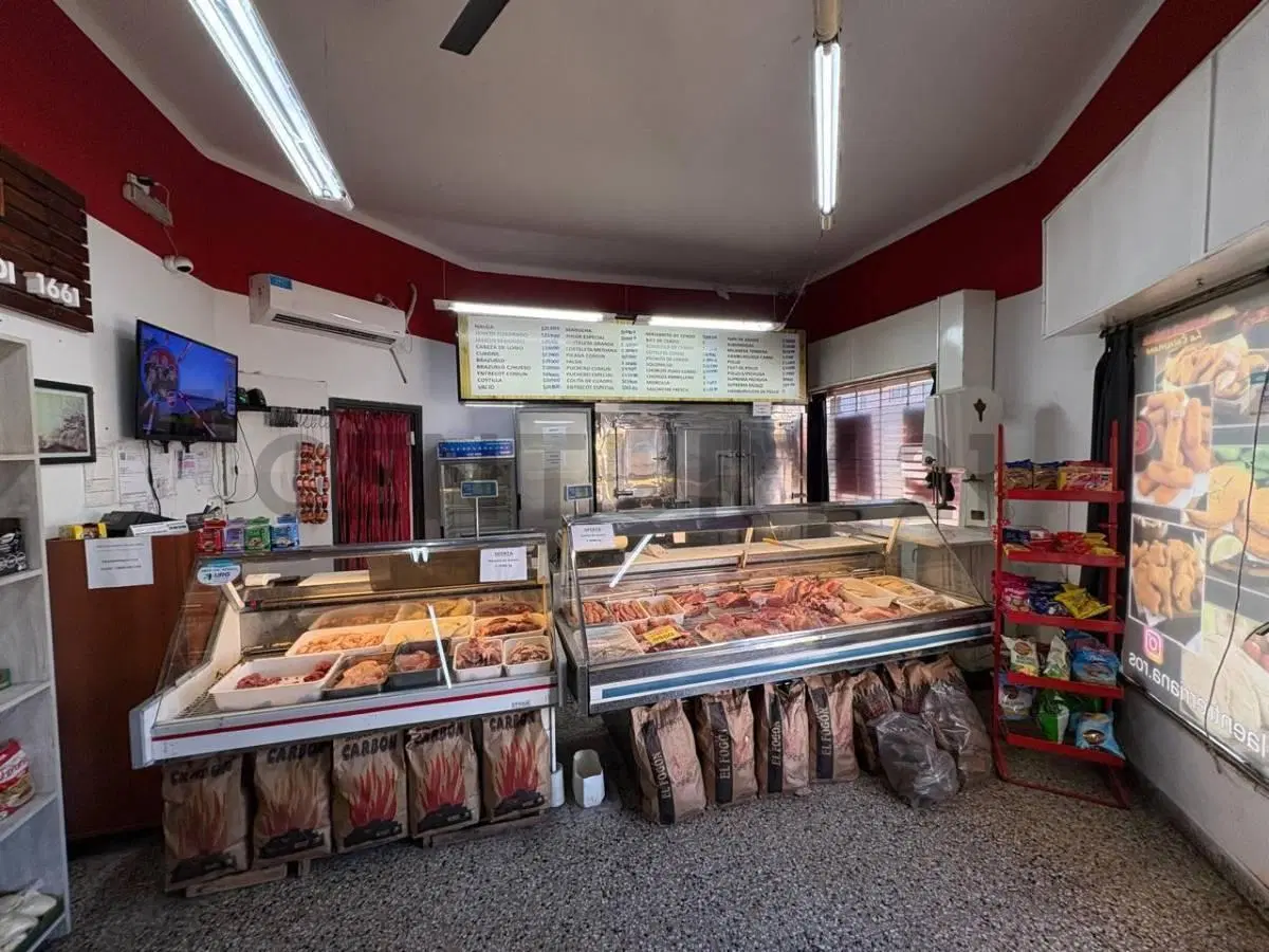 VENTA LOCAL COMERCIAL EN ESQUINA – ZONA SUR ROSARIO 2