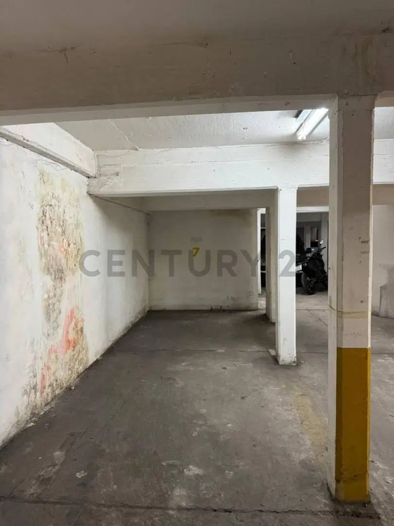 COCHERA | EXCELENTE UBICACIÓN | SEGURA | FÁCIL ACCESO | BARRIO LOURDES 4