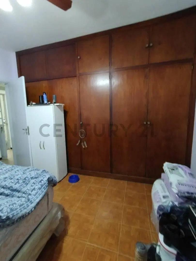 Venta de Casa de 7 ambientes mas galpón 3
