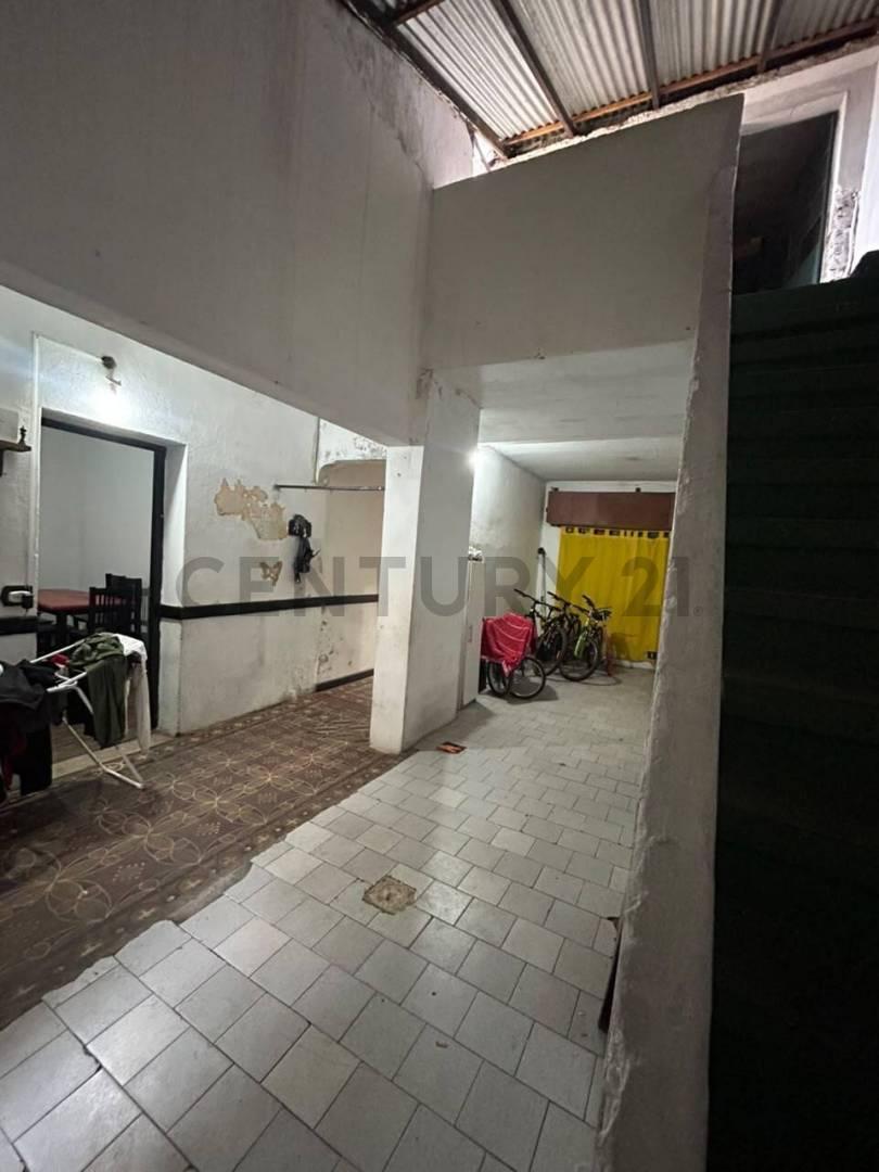 Foto de Venta de Casa de 3 dormitorios a reciclar en Barrio Cinco Esquinas, imagen 3