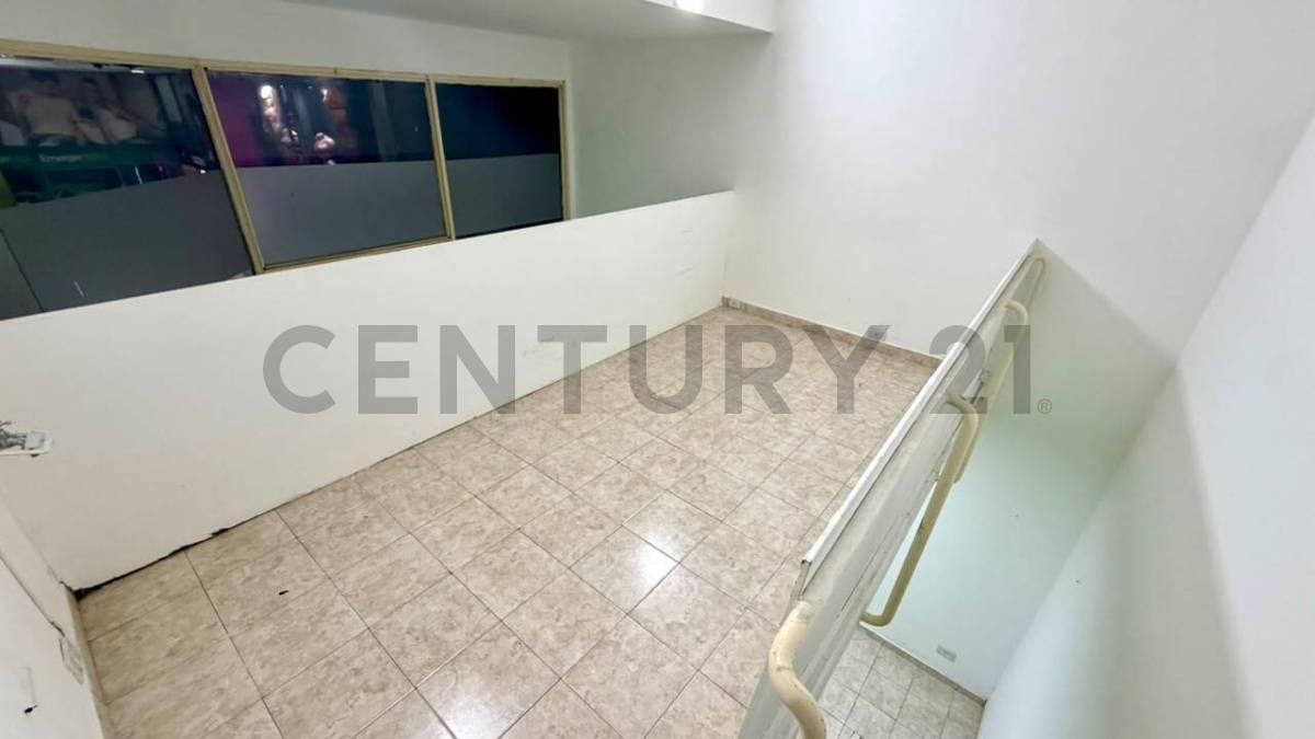 Foto de VENTA- LOCAL COMERCIAL- PEATONAL SAN MARTIN - ROSARIO, imagen 4