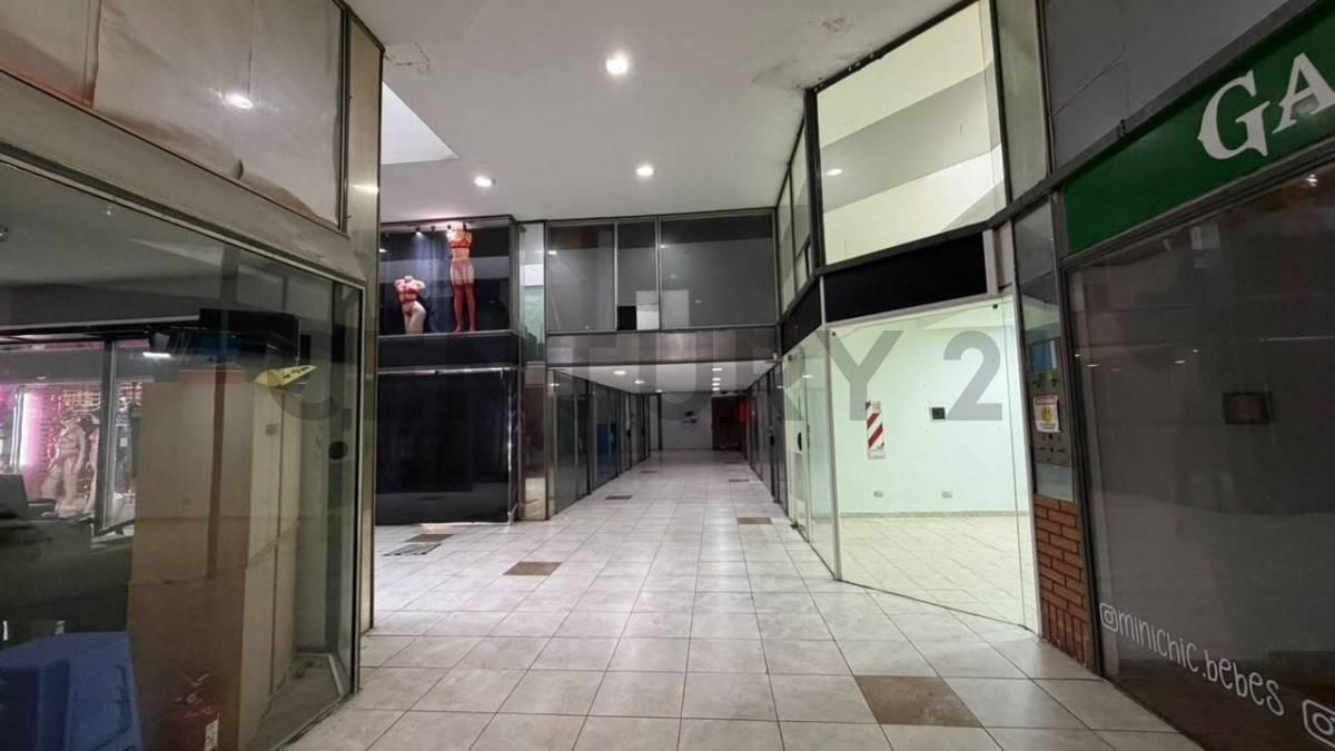 Foto de ALQUILER- LOCAL COMERCIAL- PEATONAL SAN MARTIN - ROSARIO, imagen 3