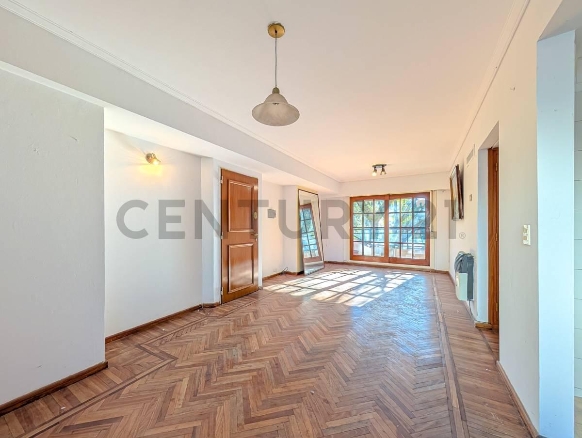 Foto de VENTA DEPARTAMENTO - 3 DORMITORIOS - BALCÓN AMPLIO - CENTRO ROSARIO, imagen 3