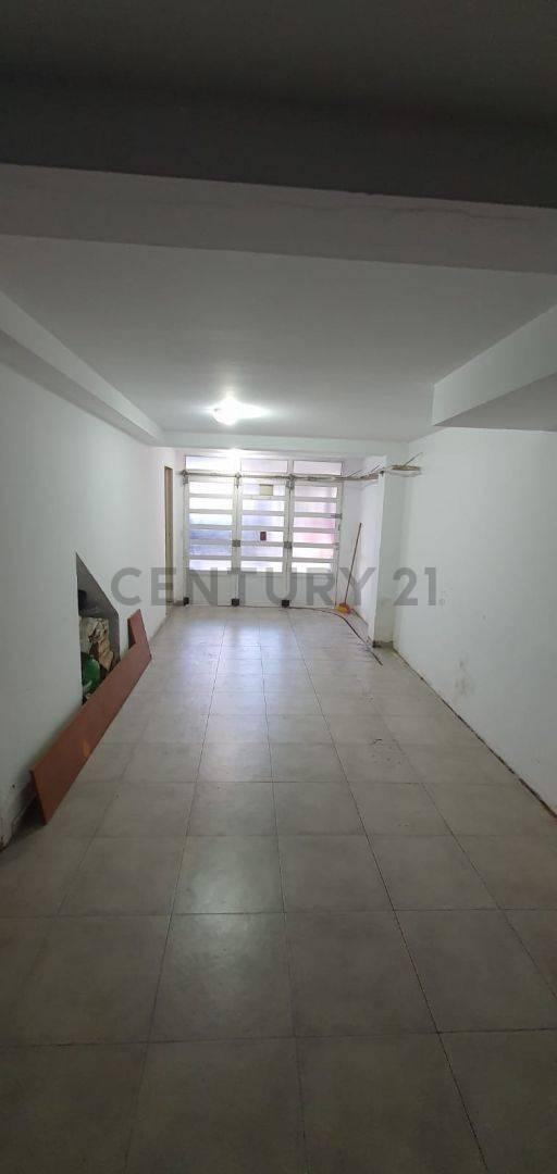 Foto de RETASADO !!! En Venta Triplex !, imagen 3