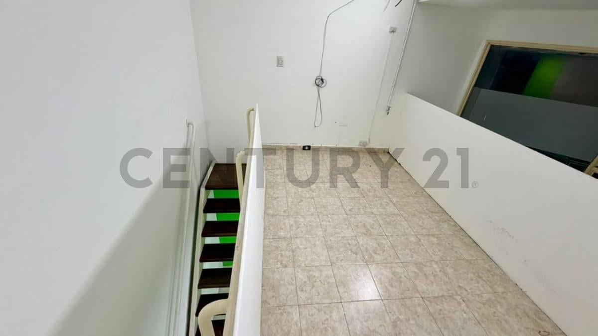Foto de VENTA- LOCAL COMERCIAL- PEATONAL SAN MARTIN - ROSARIO, imagen 5