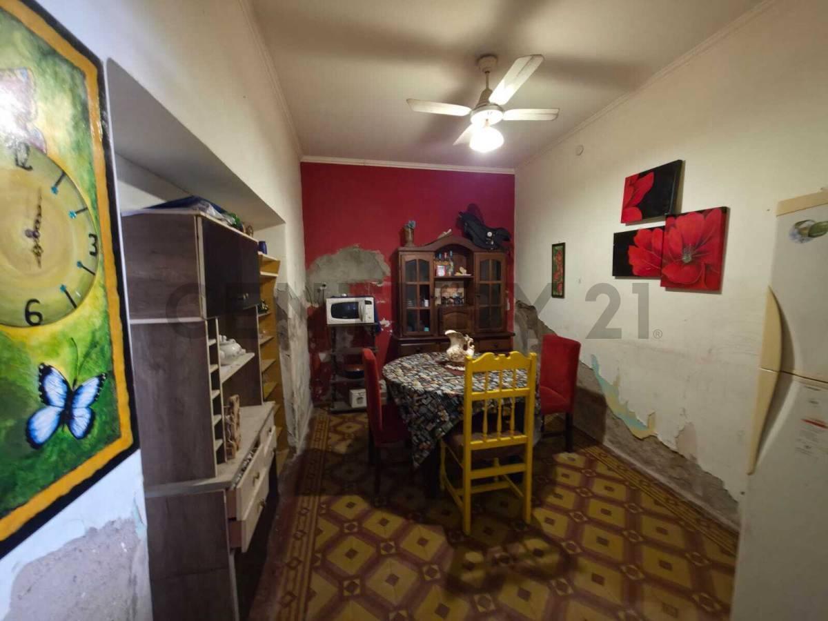 Foto de RETASADA !!! CASA A RECICLAR - VENTA !! OPORTUNIDAD - CAÑADA DE GÓMEZ, imagen 2