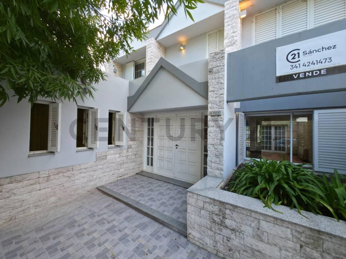 Foto de EN VENTA ! CASA 6 DORMITORIOS - CAÑADA DE GÓMEZ, imagen 1