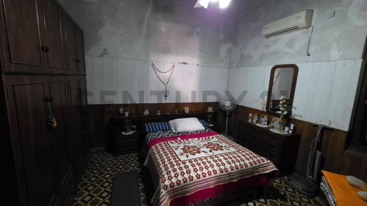 Foto de EN VENTA CASA A RECICLAR CON AMPLIO TERRENO COMERCIAL - CENTRO CAÑADA, imagen 3