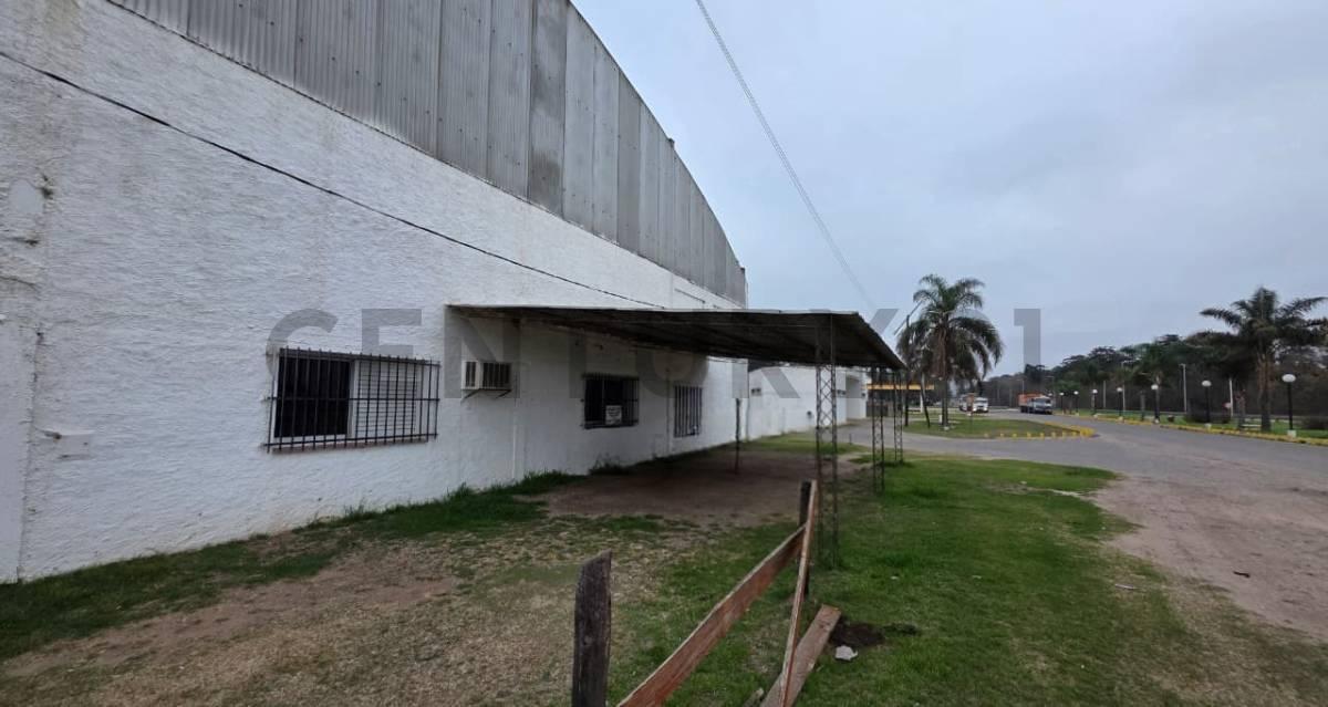 Foto de EN VENTA GALPÓN CON OFICINAS - GENERAL ROCA - CÓRDOBA, imagen 1