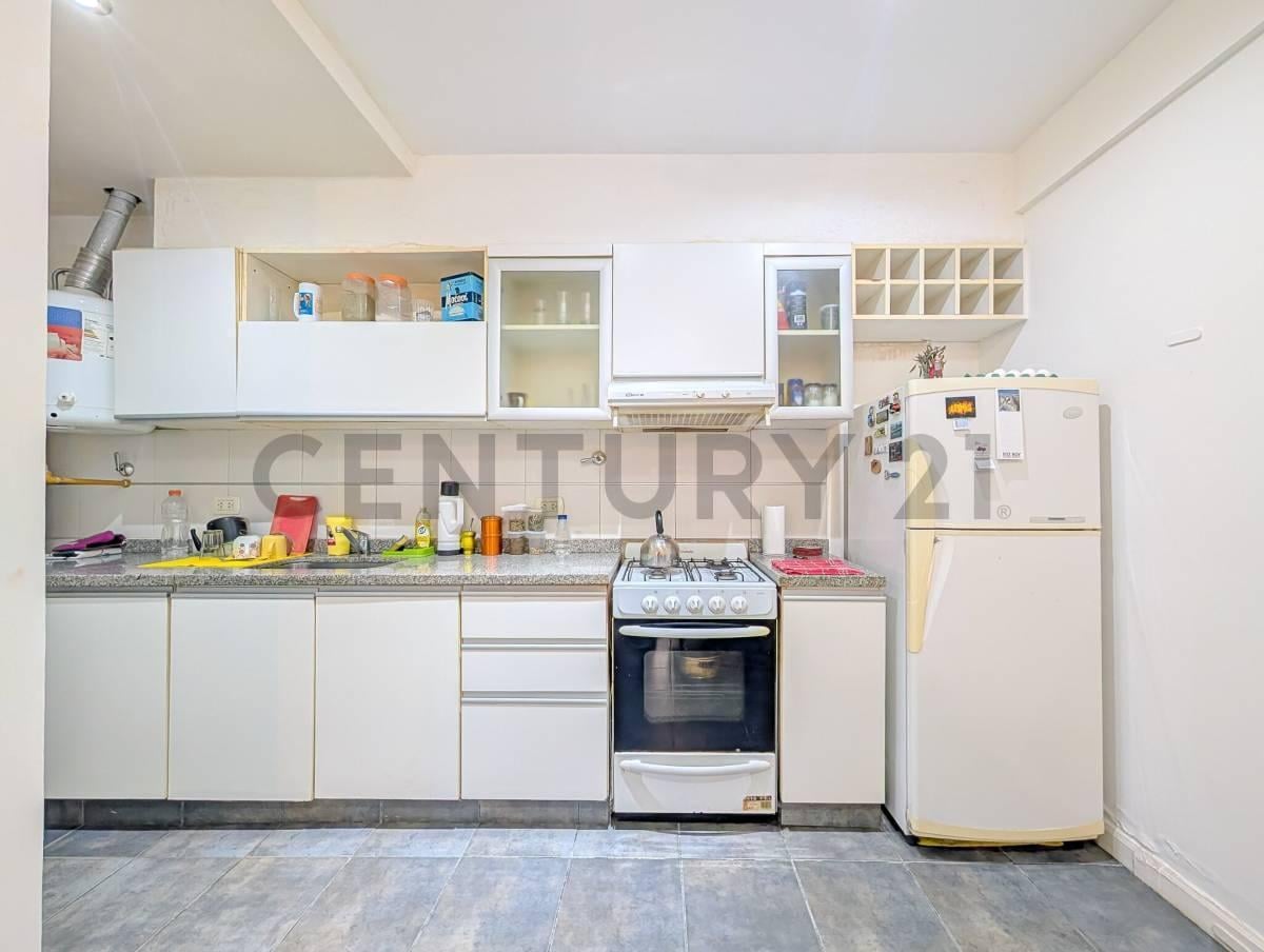 Foto de VENTA - PH - DEPARTAMENTO - 3 AMBIENTES - LUIS AGOTE, ROSARIO, imagen 3
