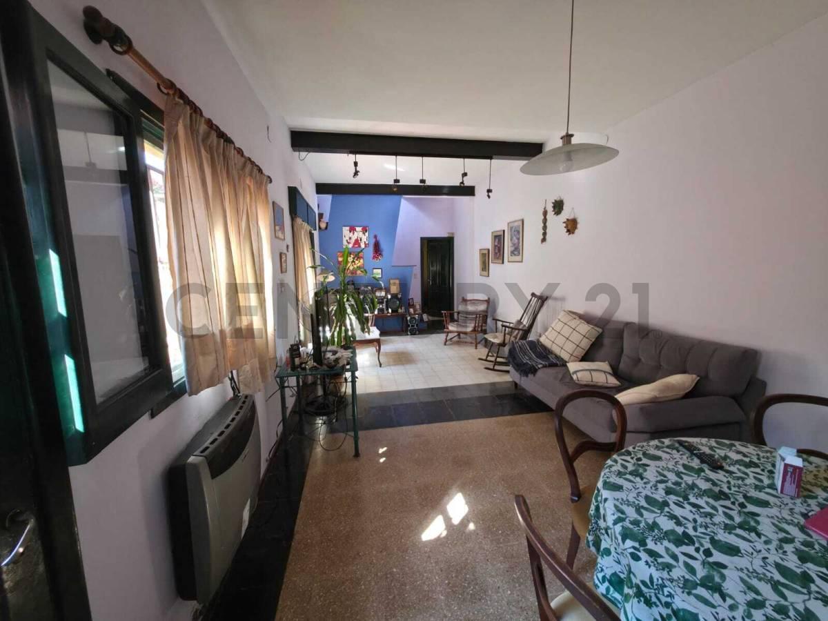 Foto de VENTA CASA 3 DORMITORIOS - FISHERTON !!!, imagen 3