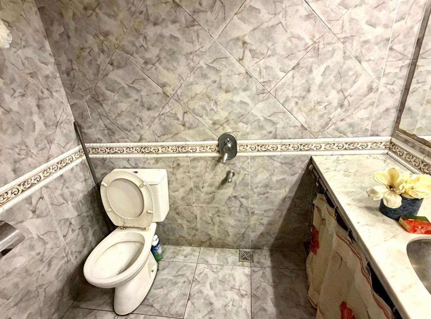 Foto de Casa en venta - 4 dormitorios - Tiro Suizo, imagen 5