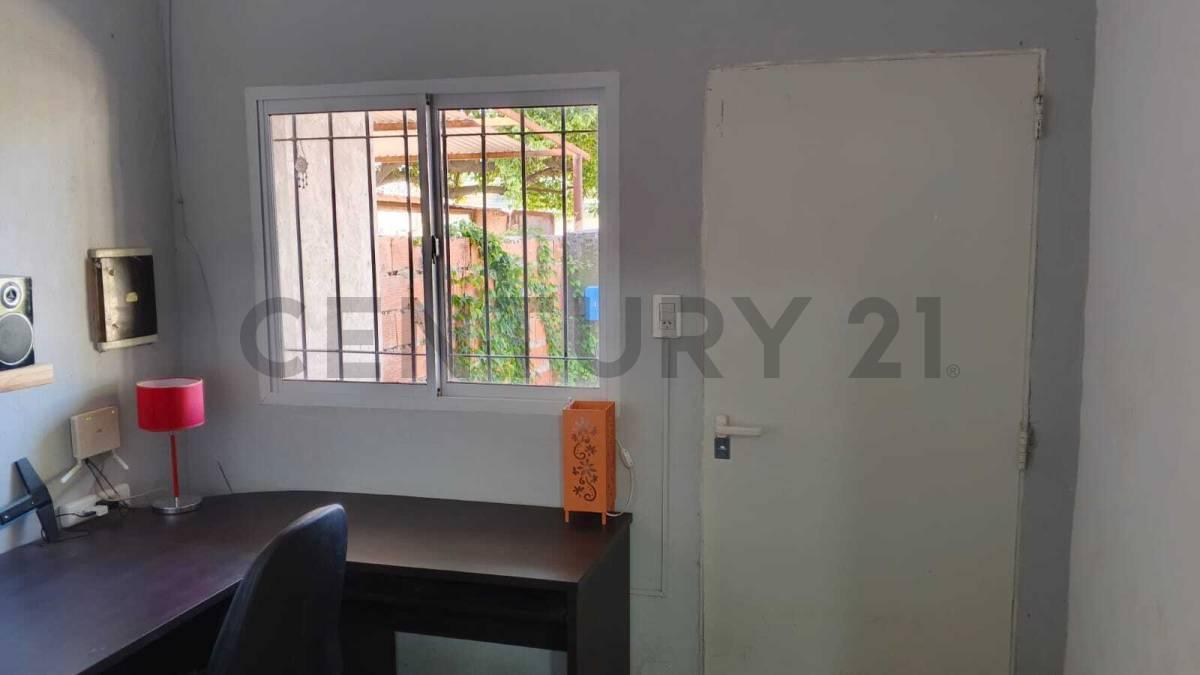Foto de Retasada !!! EN VENTA - CASA 2 DOMITORIOS - CARCARAÑA - 390 M2, imagen 3
