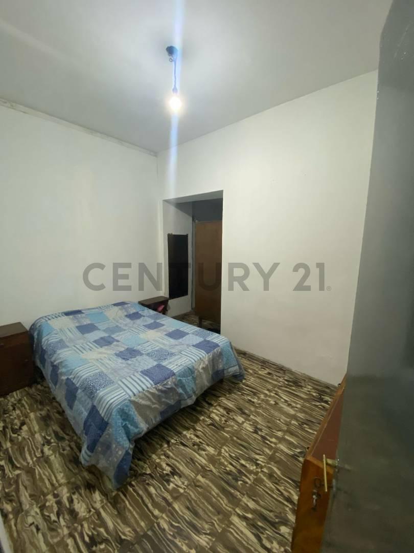 Foto de Venta de Casa de 7 ambientes en Barrio Azcuénaga, imagen 5