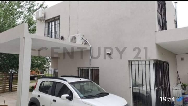 Foto de Venta casa con pileta. Tierra de Sueños 3. Roldán, imagen 4