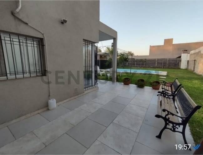 Foto de Venta casa con pileta. Tierra de Sueños 3. Roldán, imagen 2