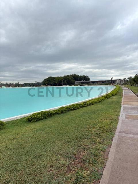 Foto de Lote en venta en Vida Lagoon – Funes, imagen 2