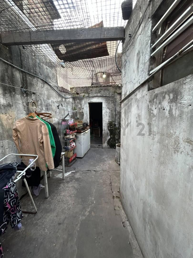 Foto de Venta de Casa de 2 dormitorios a reciclar - Tiro Suizo - Rosario, imagen 4