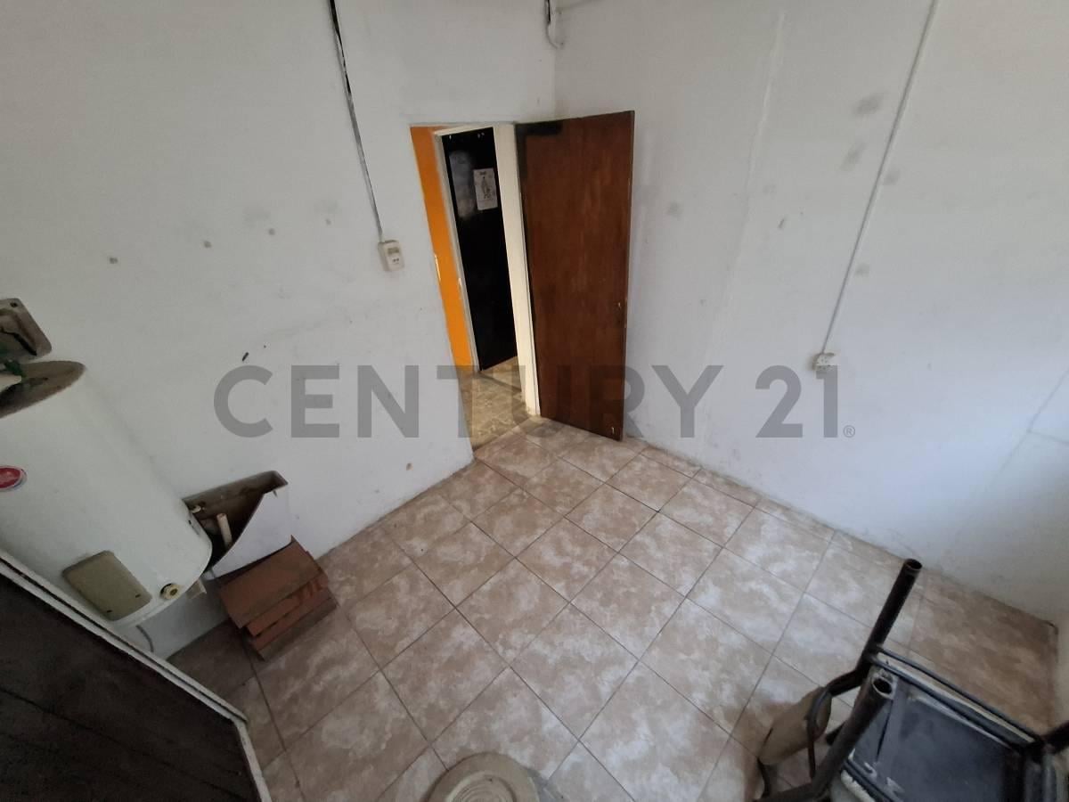 Foto de Casa en venta - 3 dormitorio - Granadero Baigorria., imagen 3