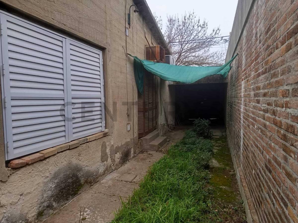 Foto de Casa en venta en Barrio Posta – Capitán Bermúdez, imagen 1