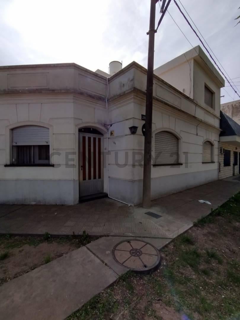 Foto de Venta de Casa de 7 ambientes mas galpón, imagen 2