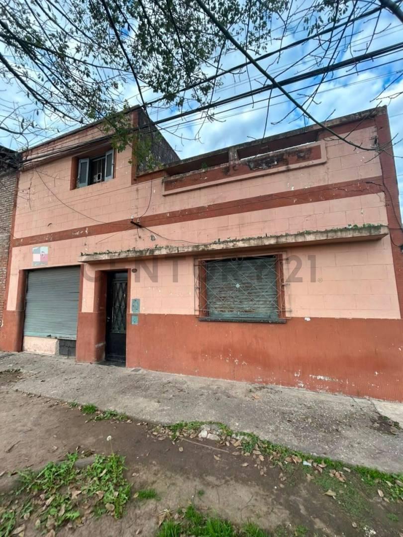 Foto de Venta de Casa de 3 dormitorios a reciclar en Barrio Cinco Esquinas, imagen 1