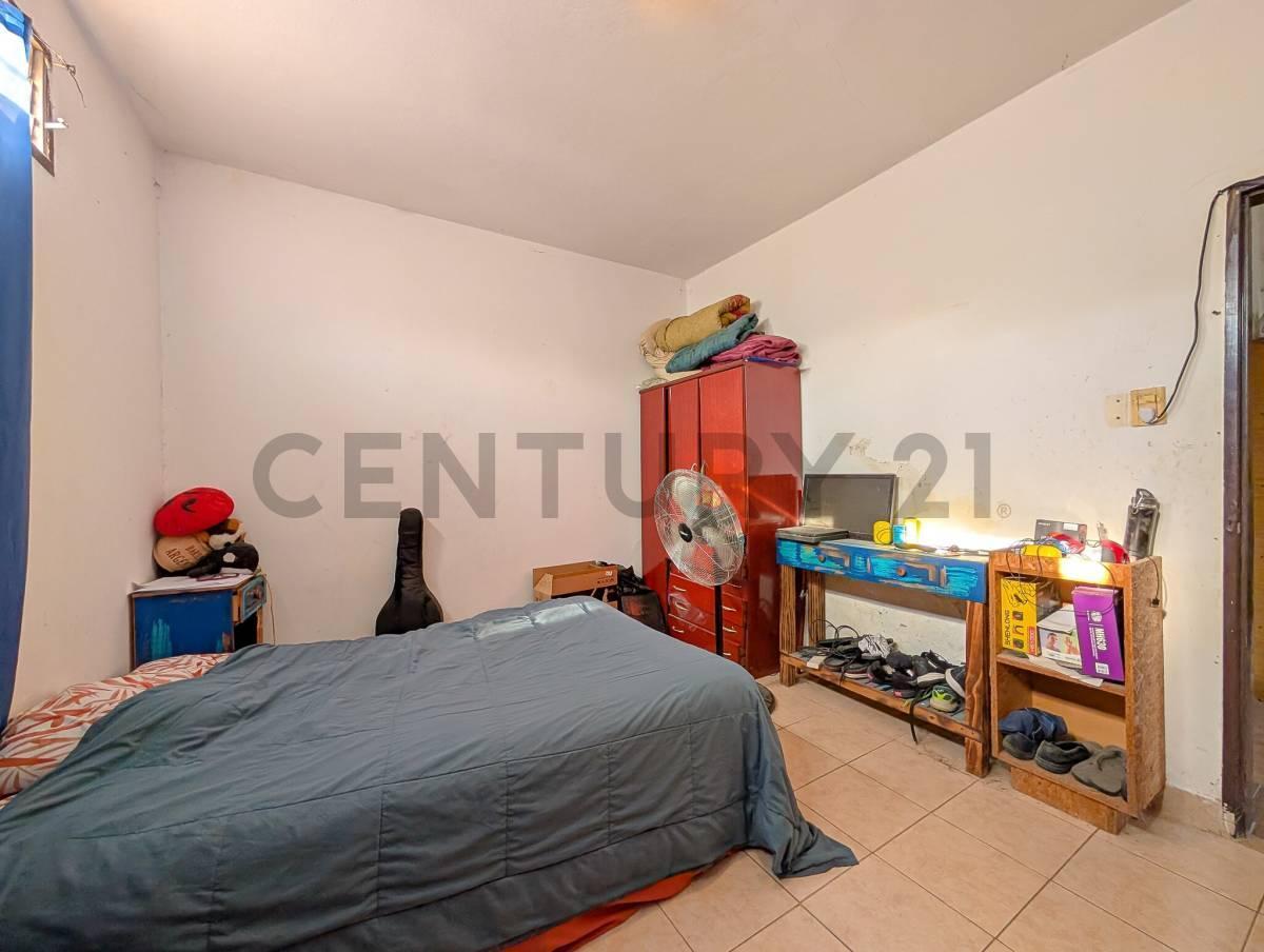 Foto de VENTA CASA 4 DORMITORIOS-PATIO-PARRILLERO, imagen 3