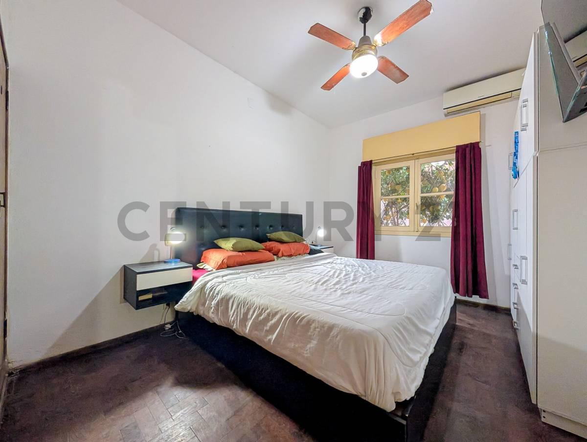 Foto de VENTA - CASA - DOS DORMITORIOS - PATIO - JARDIN - SALADILLO, ROSARIO, imagen 4