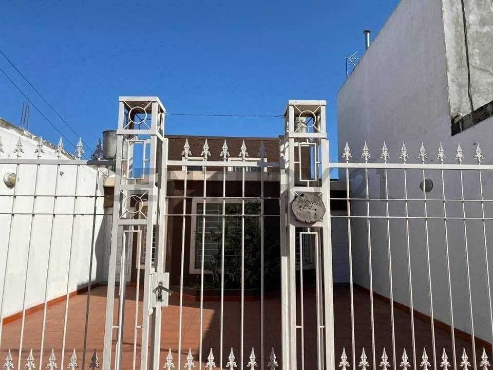Foto de CASA - EN VENTA - ARROYO SECO, imagen 2