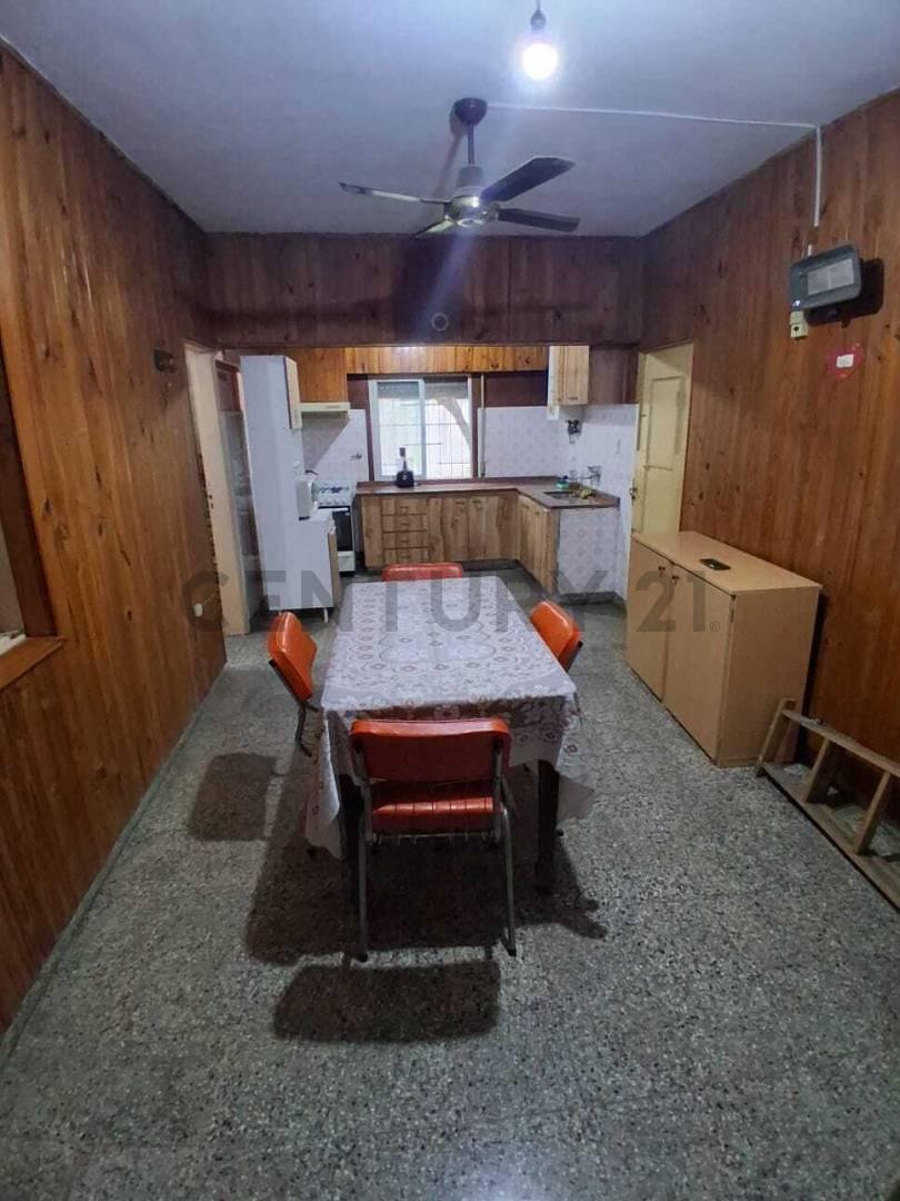 Foto de VENTA - CASA EN CAPITAN BERMUDEZ, imagen 3
