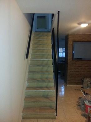 Hermoso Duplex de Dos Dorm. con Patio en Barrio Las Palmas a La Venta 4
